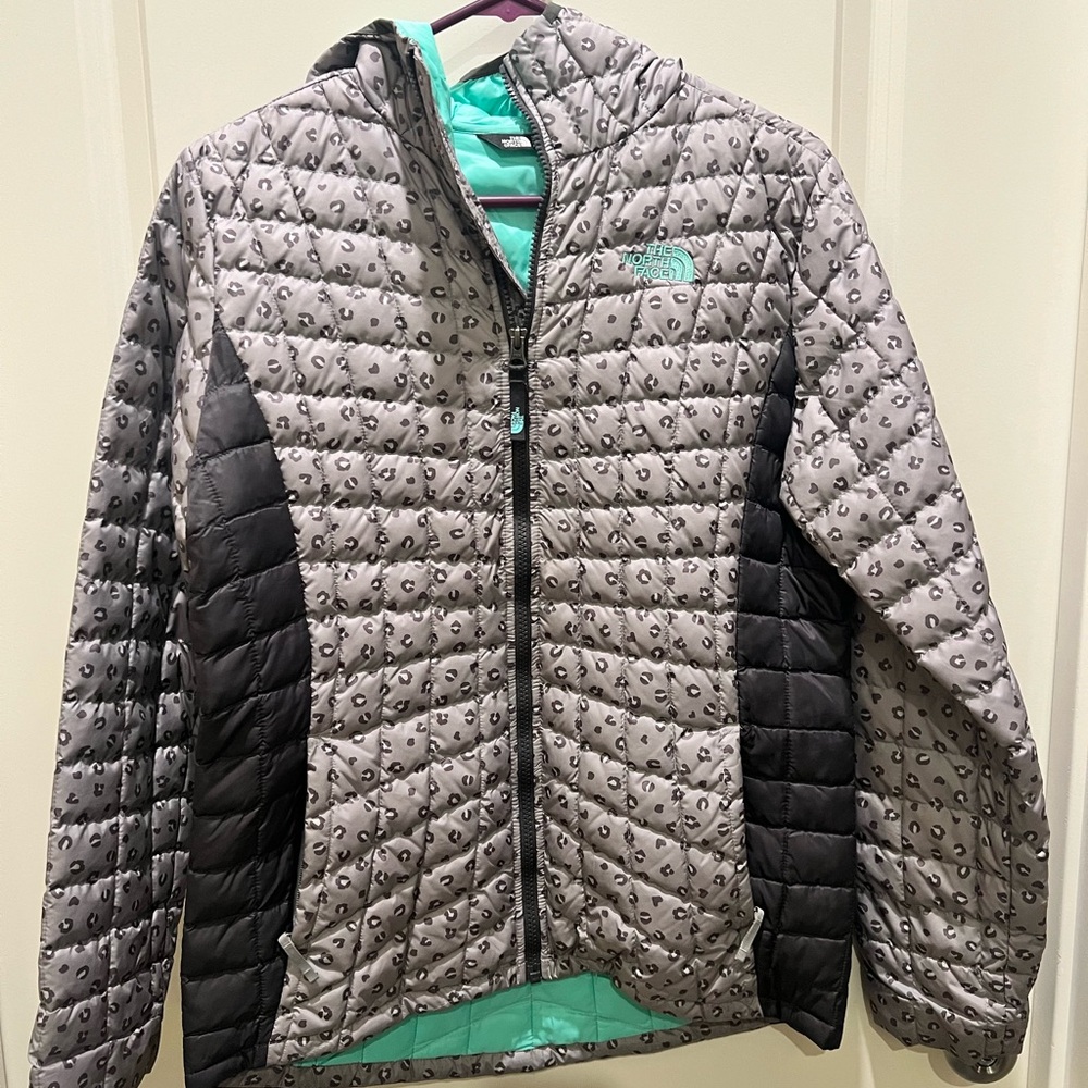 The North Face Kids Gray and Black Puffer Jacket